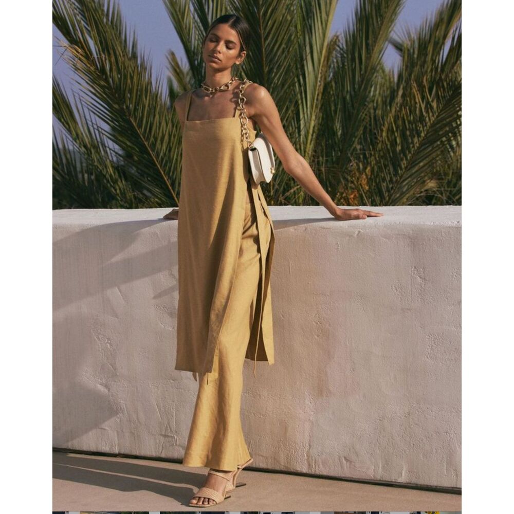 NWT Cult Gaia Este Top Linen Blend in Wicker - size med